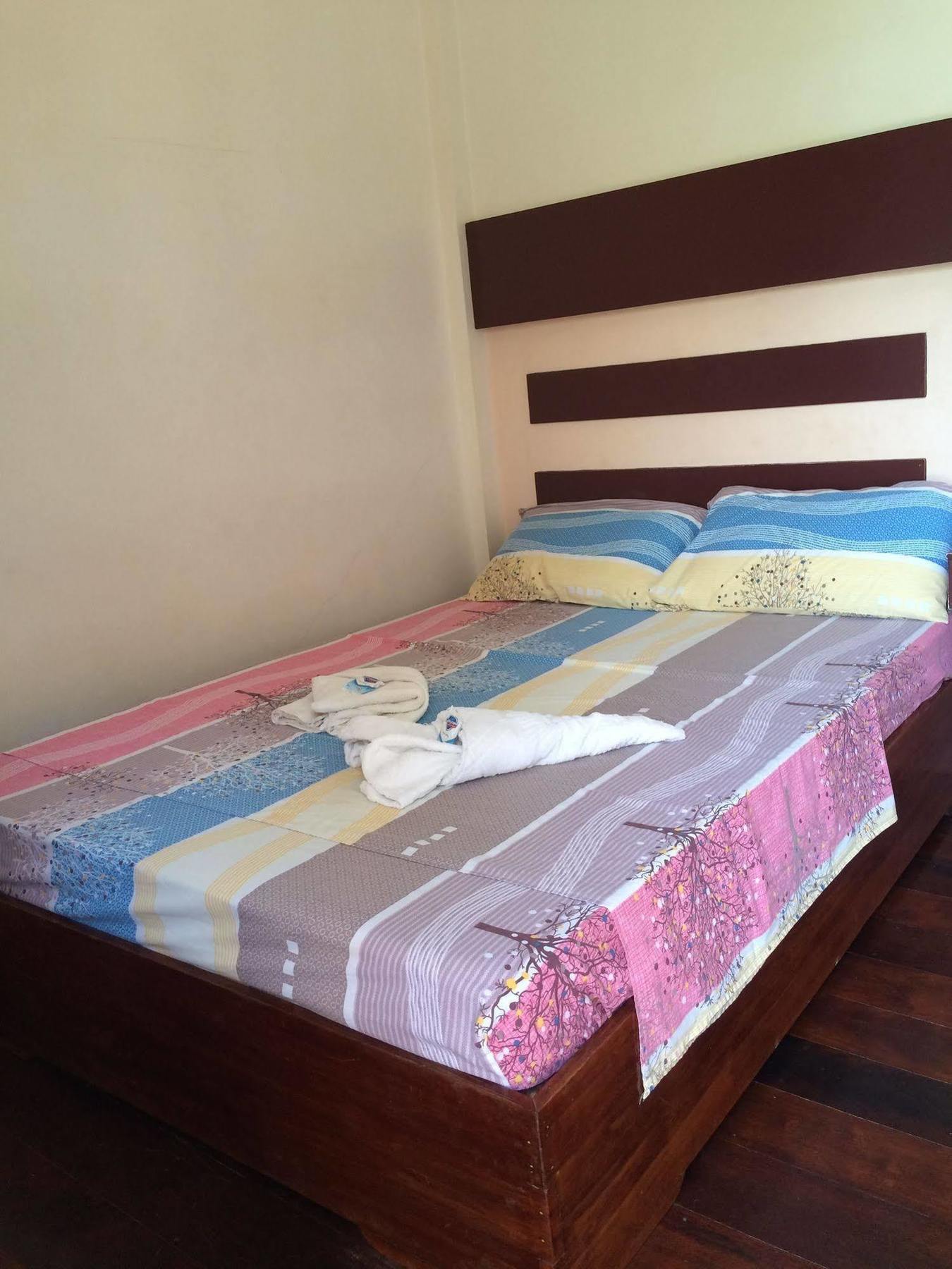 אל נידו Inngo Tourist Inn מראה חיצוני תמונה